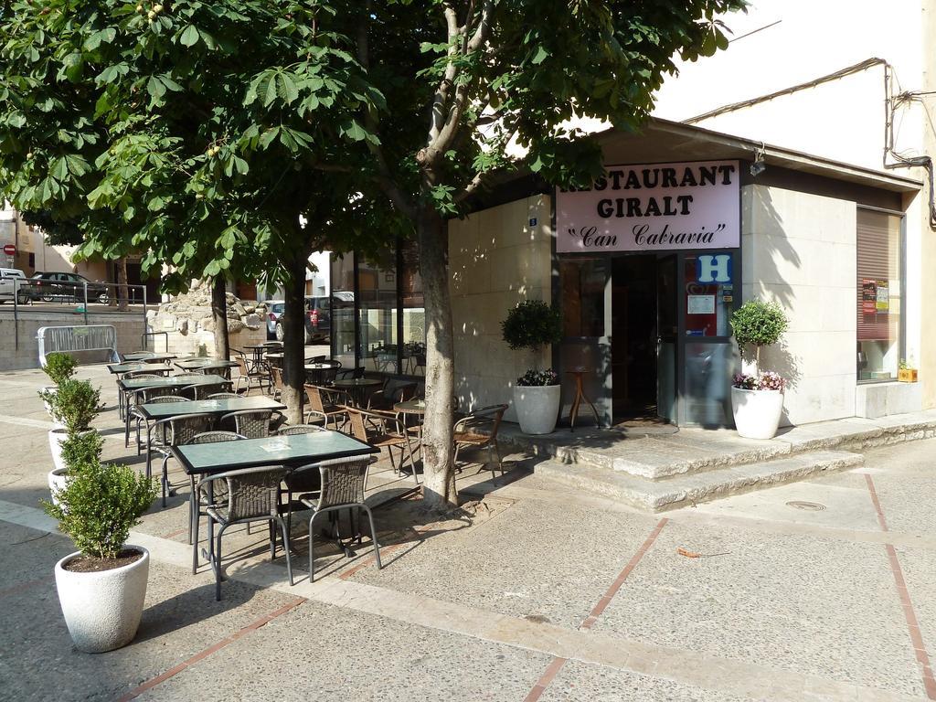 Restaurant Fonda Giralt Hotel Amer Exterior foto
